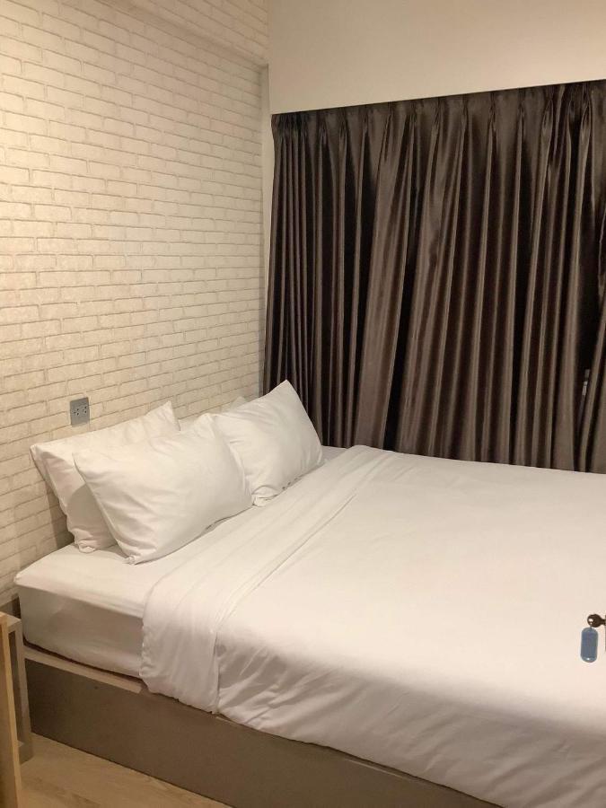 Cr.Hotel Makkasan Exterior foto
